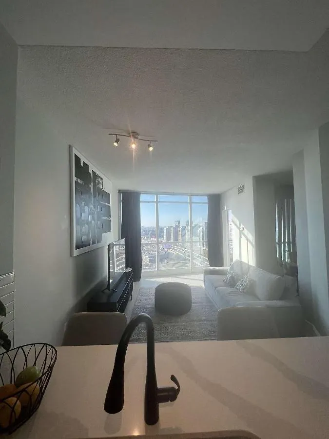 Cozy Fort York Condo Toronto 0*,